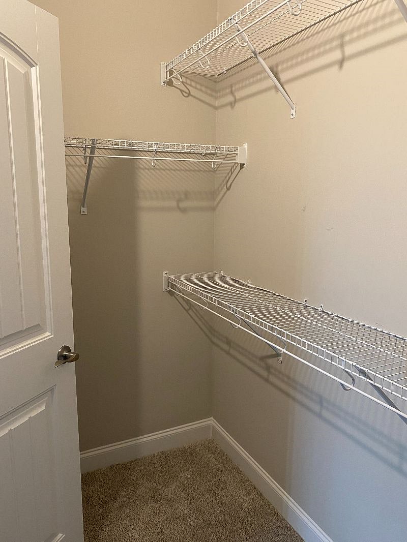 Furnished Finder property 400819_1 photo 11