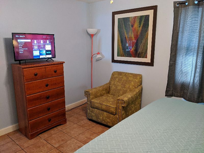 Furnished Finder property 400820_1 photo 9
