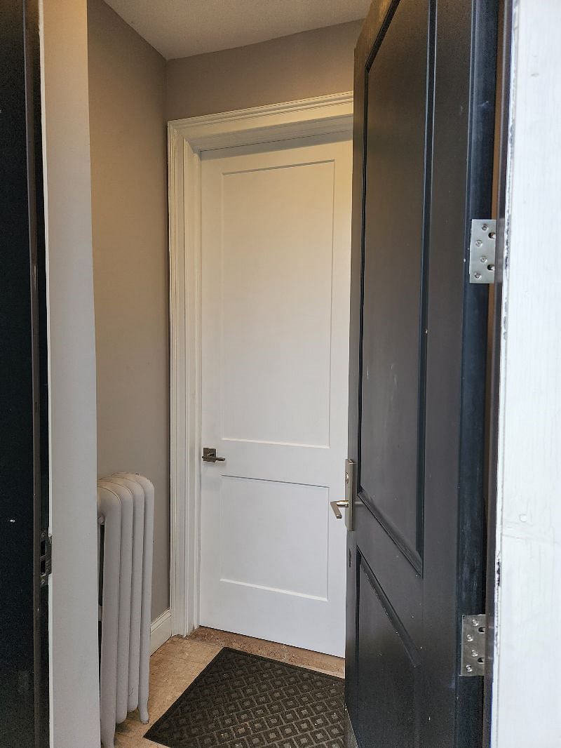 Furnished Finder property 400829_1 photo 3