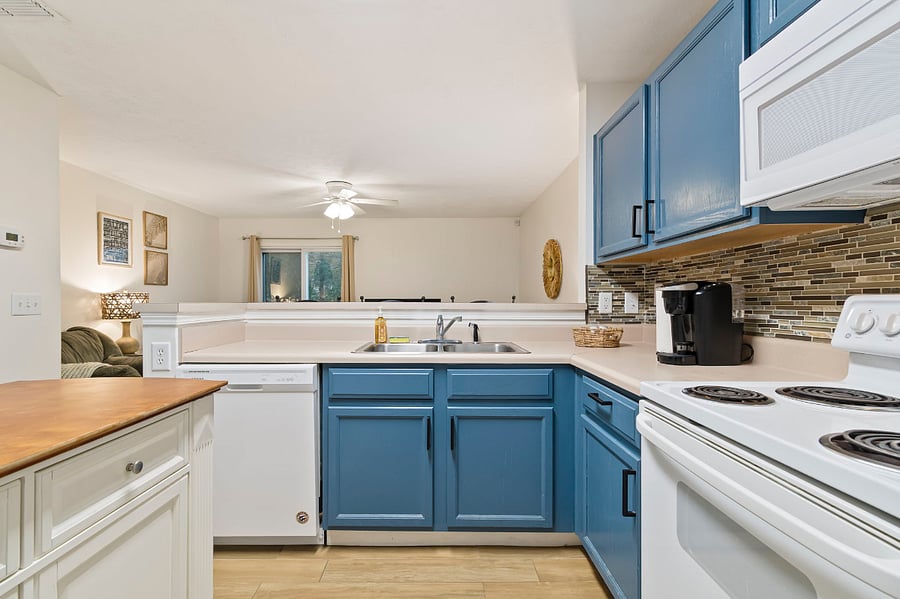Furnished Finder property 400842_1 photo 5