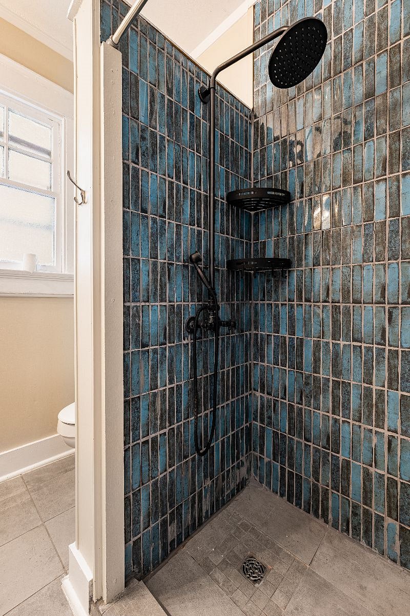 Furnished Finder property 400918_1 photo 6