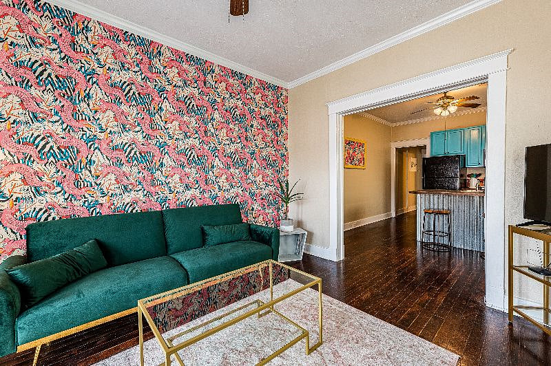 Furnished Finder property 400918_1 photo 10