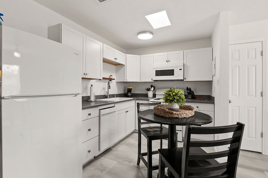 Furnished Finder property 400939_1 photo 10