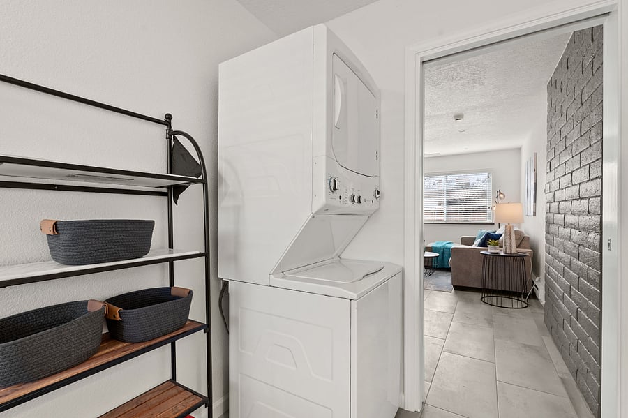 Furnished Finder property 400939_1 photo 12