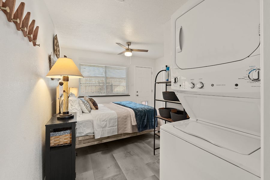 Furnished Finder property 400939_1 photo 13