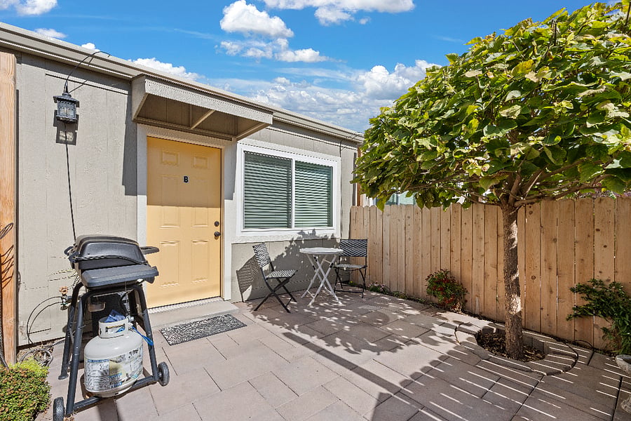 Furnished Finder property 400939_3 photo 4