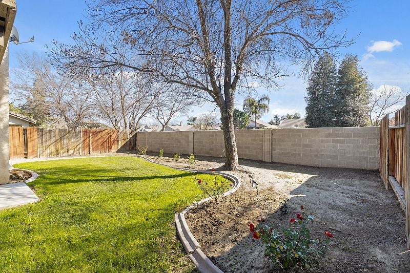 Furnished Finder property 400958_1 photo 17