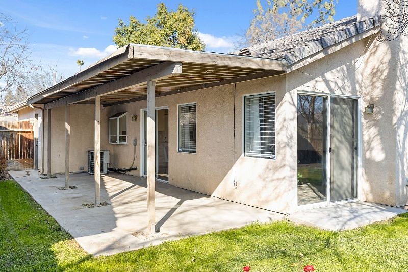 Furnished Finder property 400958_1 photo 16