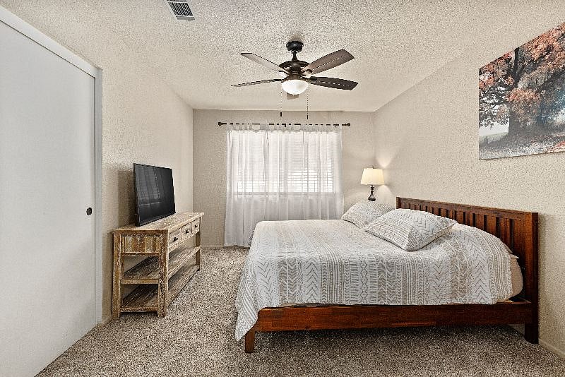Furnished Finder property 400958_1 photo 14