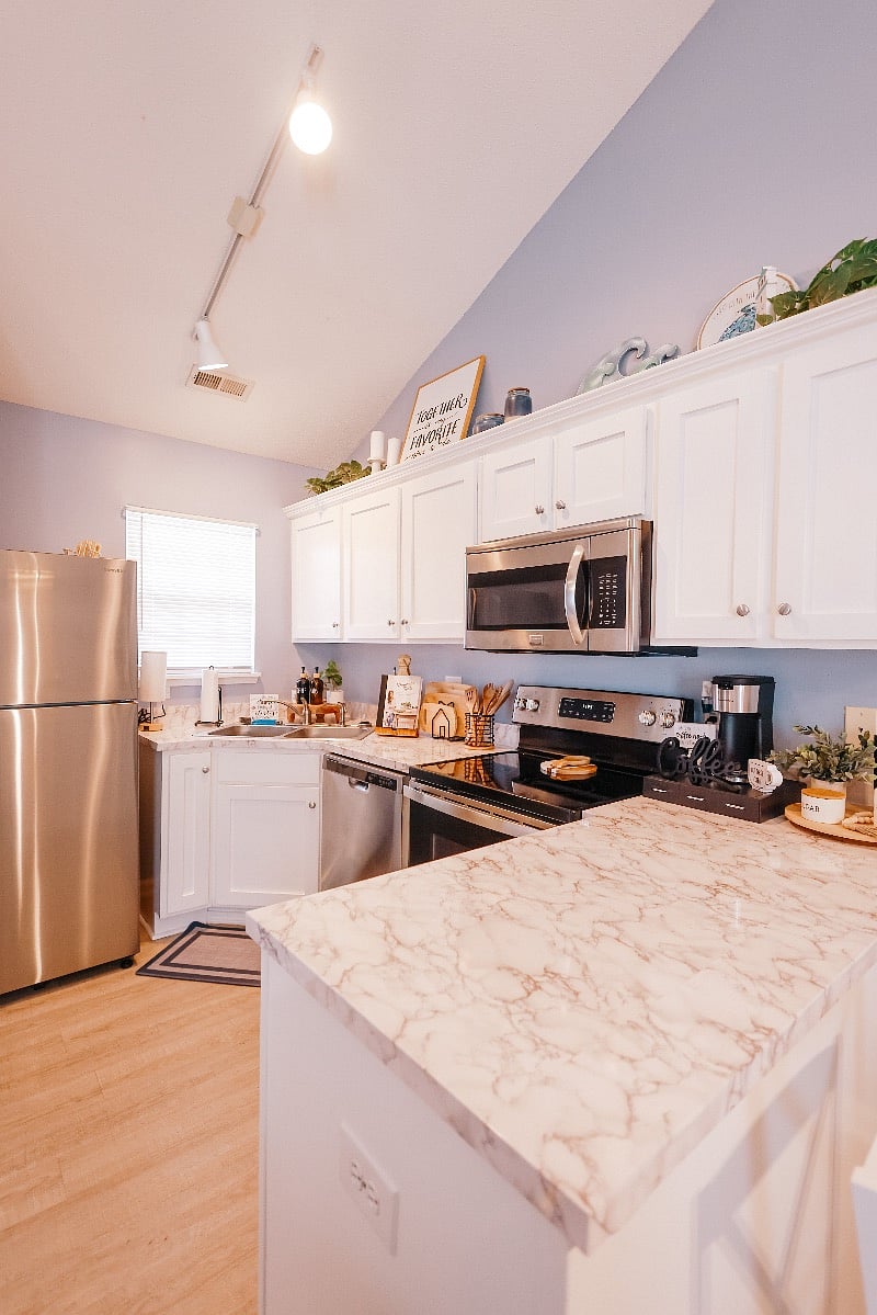 Furnished Finder property 400960_1 photo 5