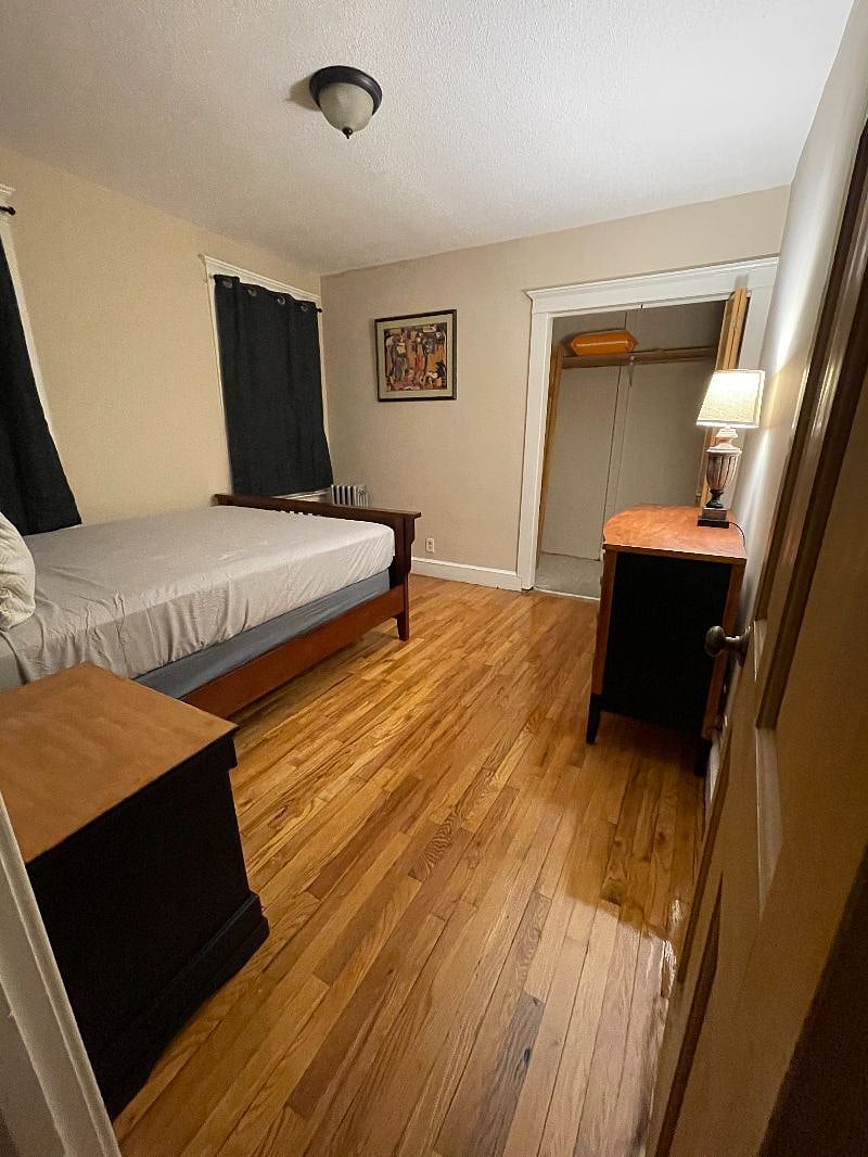 Furnished Finder property 400973_1 photo 10