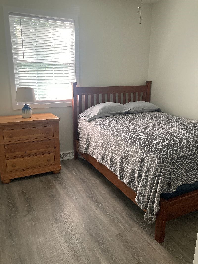Furnished Finder property 400980_1 photo 16