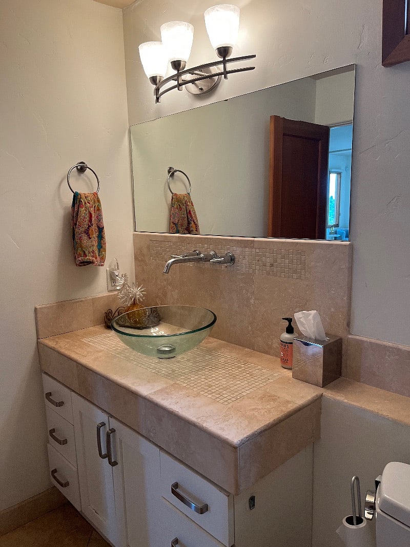 1st level bathroom, same floor as living room