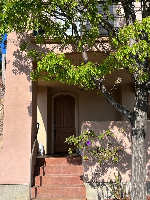 Furnished Finder property 401010_1 photo 34