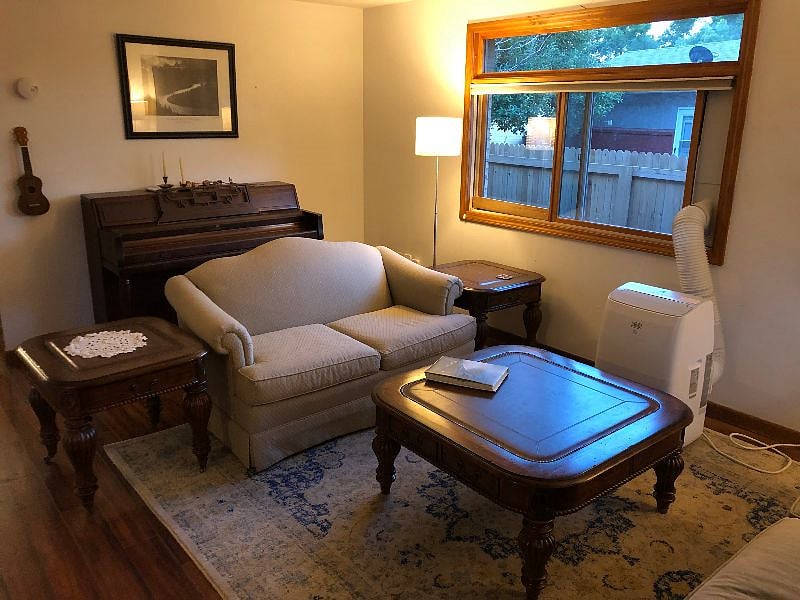 Furnished Finder property 401025_1 photo 9