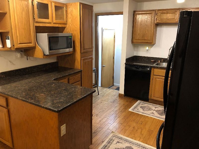 Furnished Finder property 401025_1 photo 19
