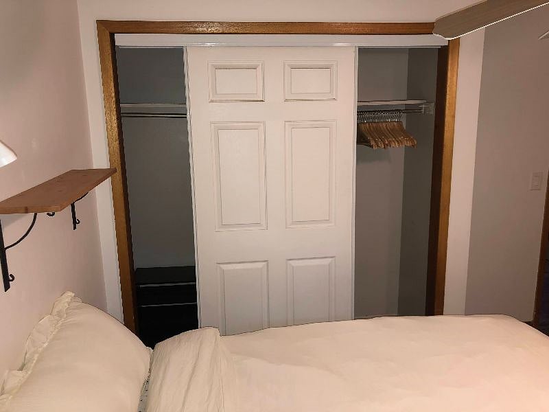 Furnished Finder property 401025_1 photo 36