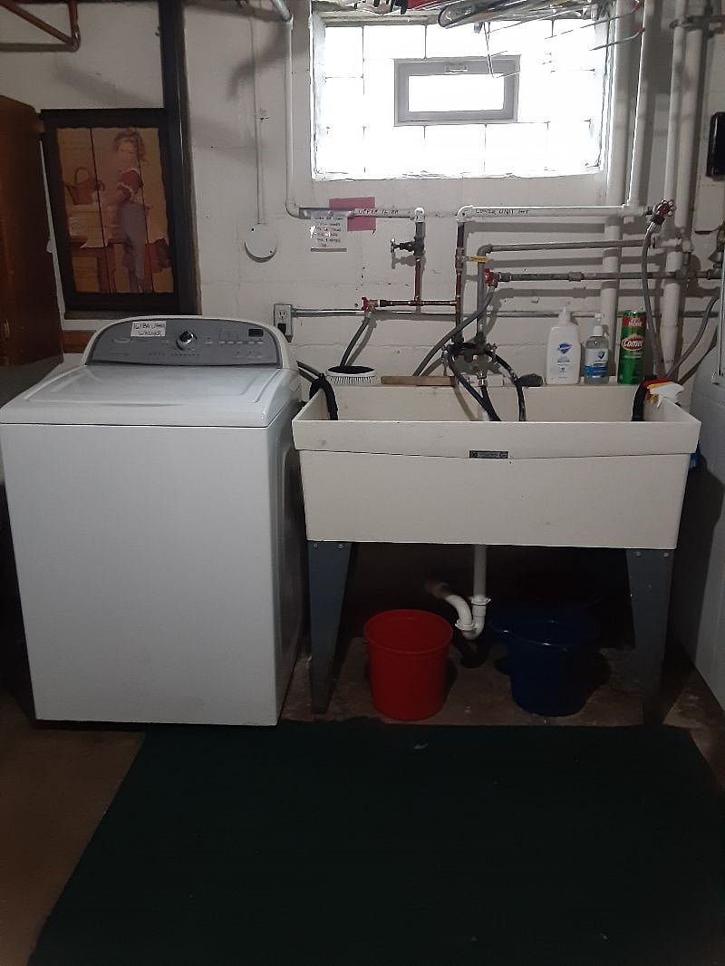 Washer and Laundry Tub