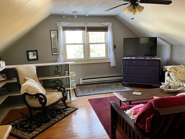 Furnished Finder property 401064_1 photo 21