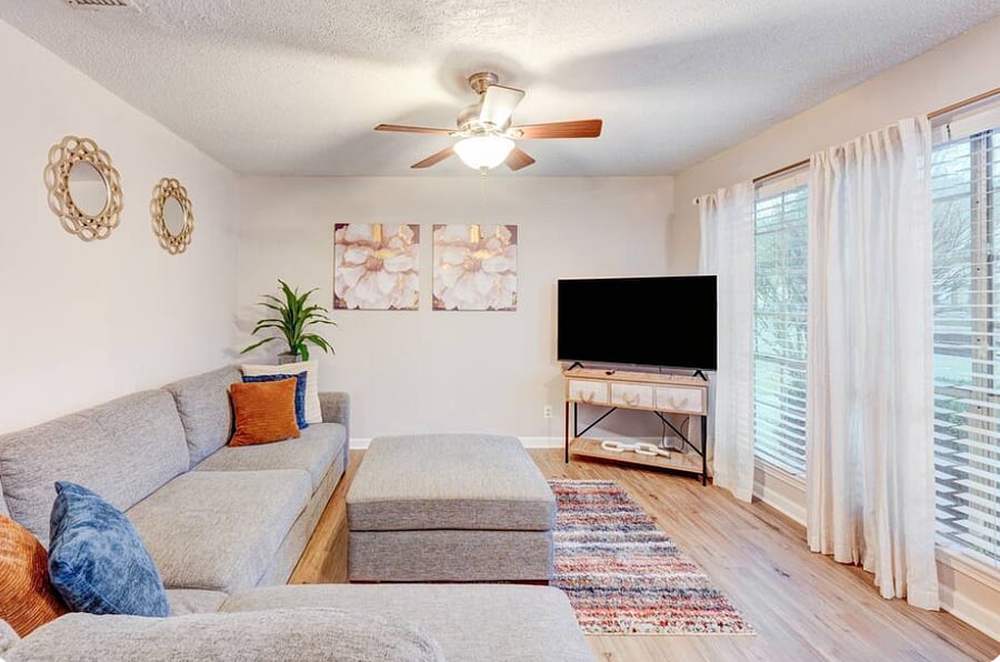 Furnished Finder property 401098_1 photo 16
