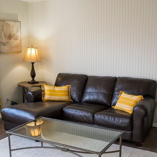 Furnished Finder property 401114_1 photo 5