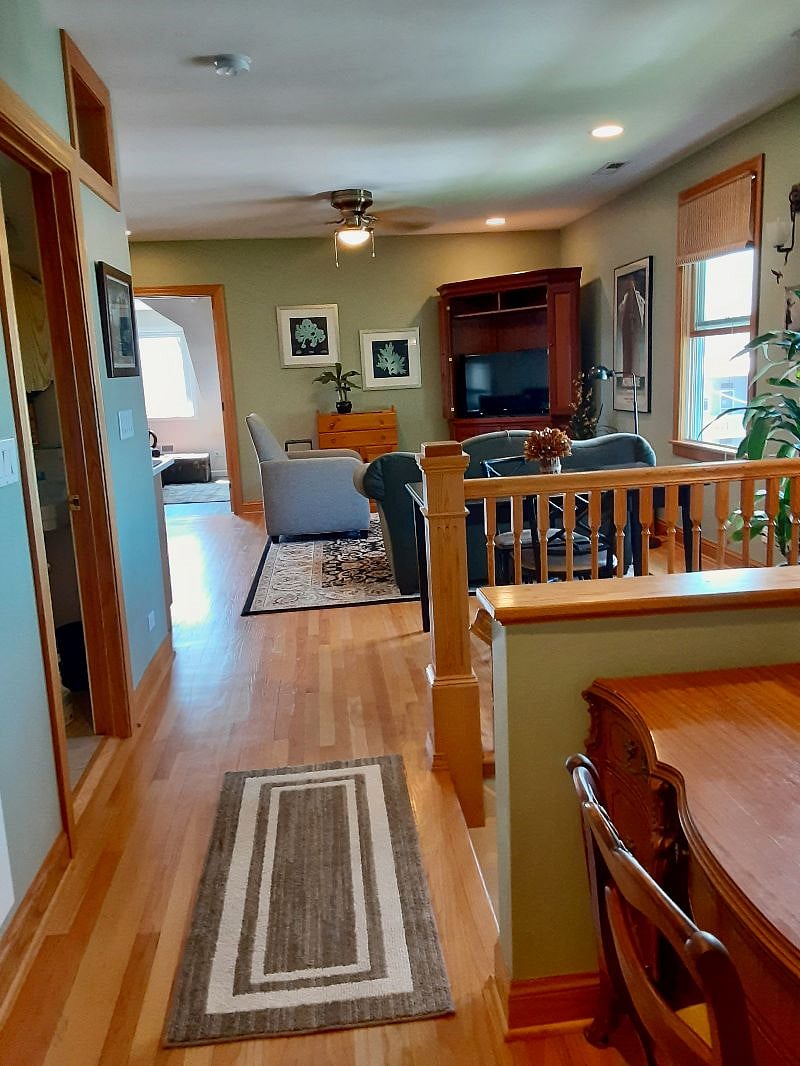 Furnished Finder property 401135_1 photo 9