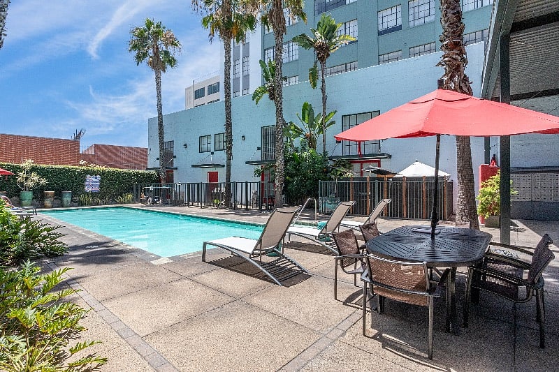 Furnished Finder property 401150_1 photo 15