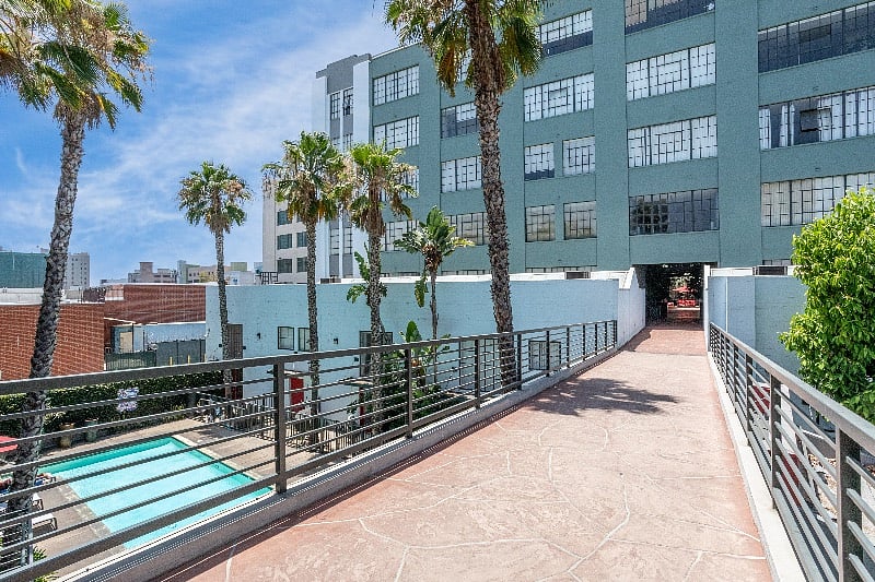 Furnished Finder property 401150_1 photo 11