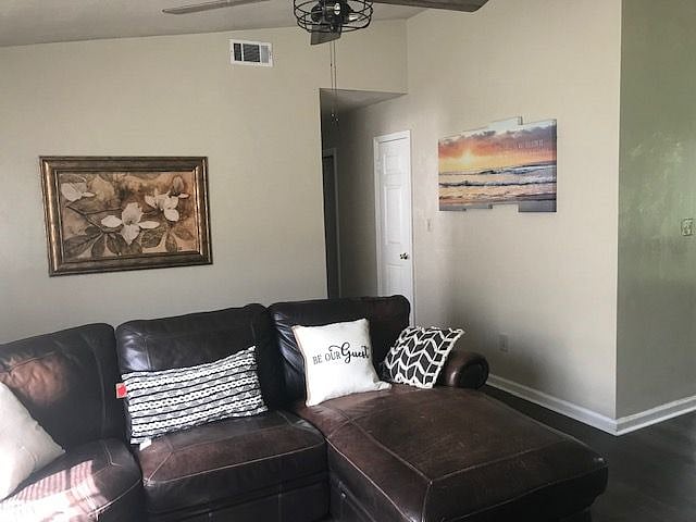 Furnished Finder property 401211_1 photo 8