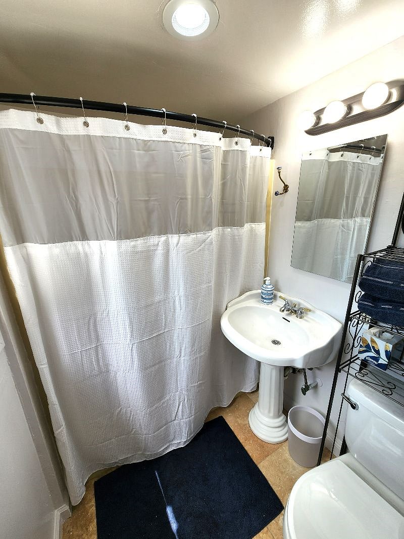 Furnished Finder property 401257_1 photo 17