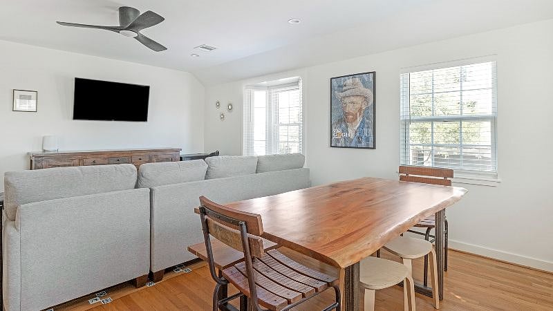 Furnished Finder property 401280_2 photo 6