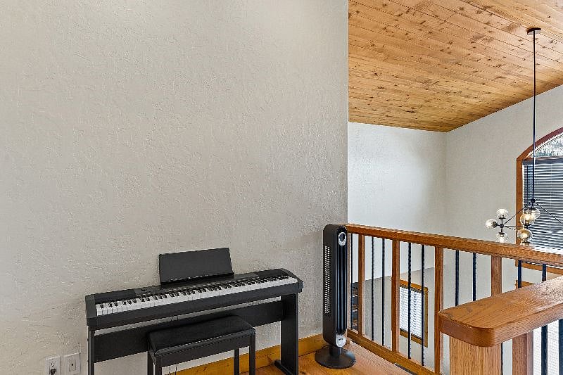 Upper Level Landing with Keyboard