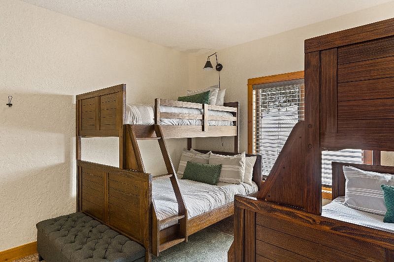 Bunk Room - Main Level