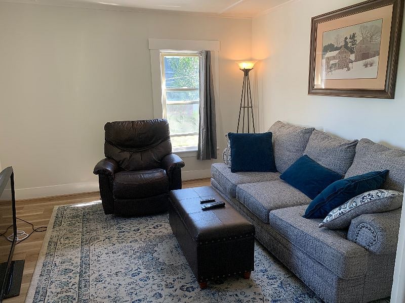 Furnished Finder property 401312_1 photo 16
