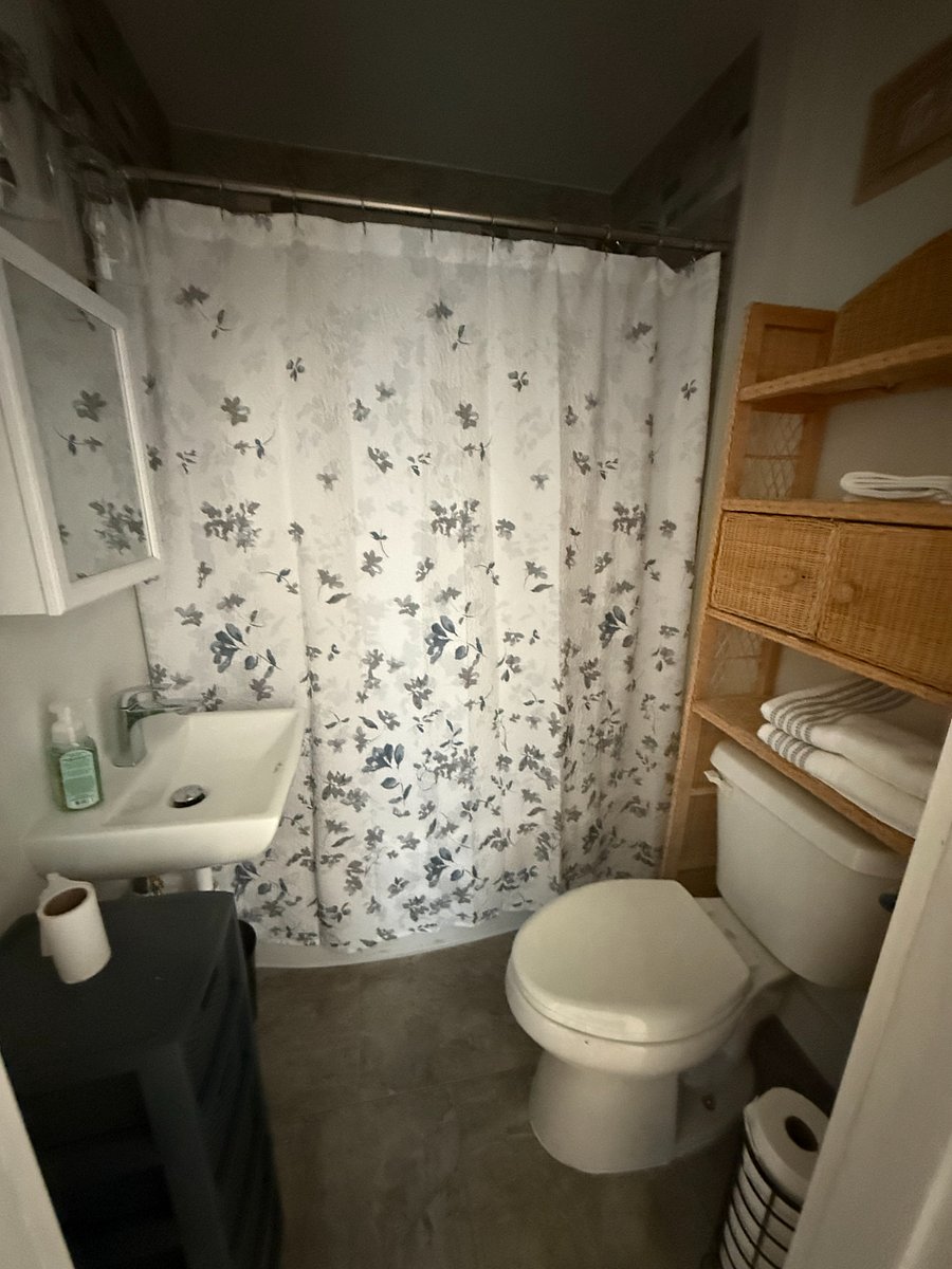 Furnished Finder property 401312_1 photo 7