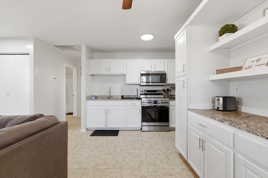Furnished Finder property 401344_1 photo 4