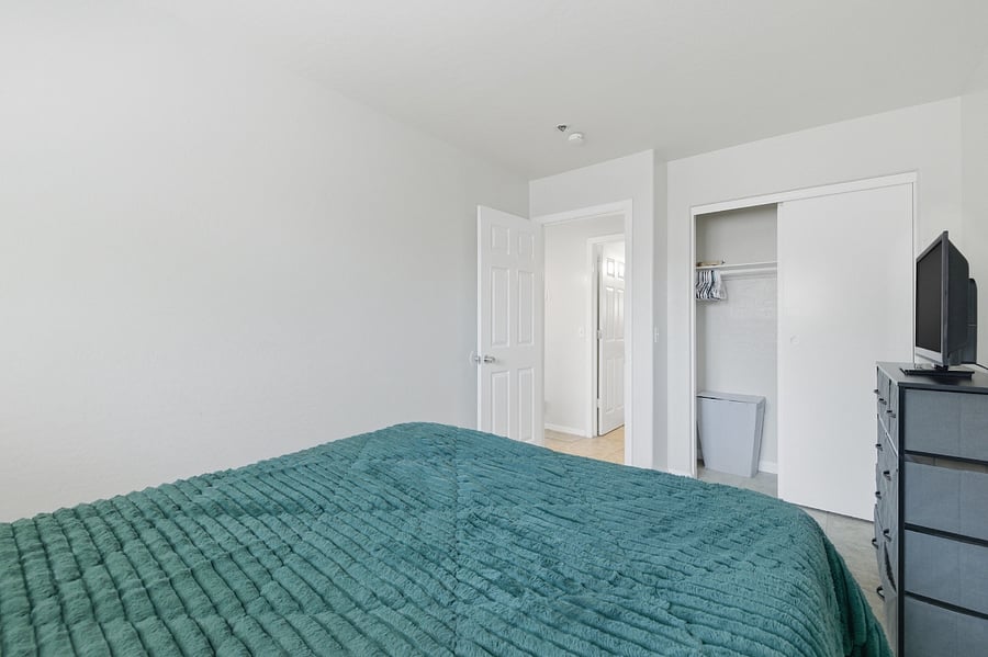 Furnished Finder property 401344_1 photo 10
