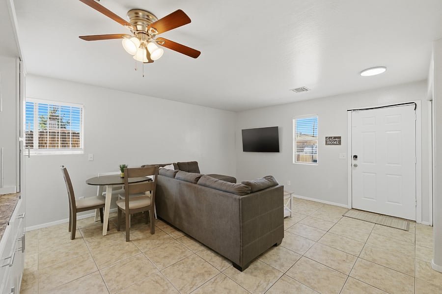 Furnished Finder property 401344_1 photo 8