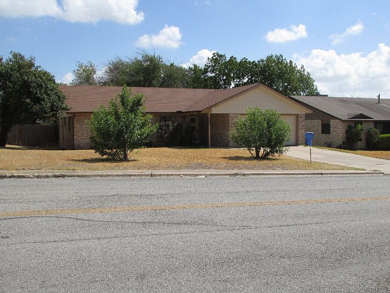Furnished Finder property 401396_1 photo 12