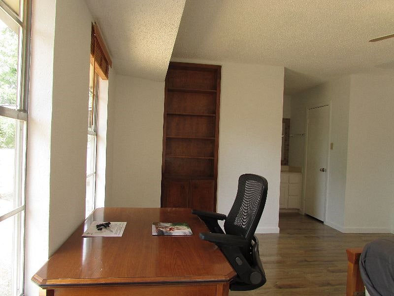 Furnished Finder property 401396_1 photo 4