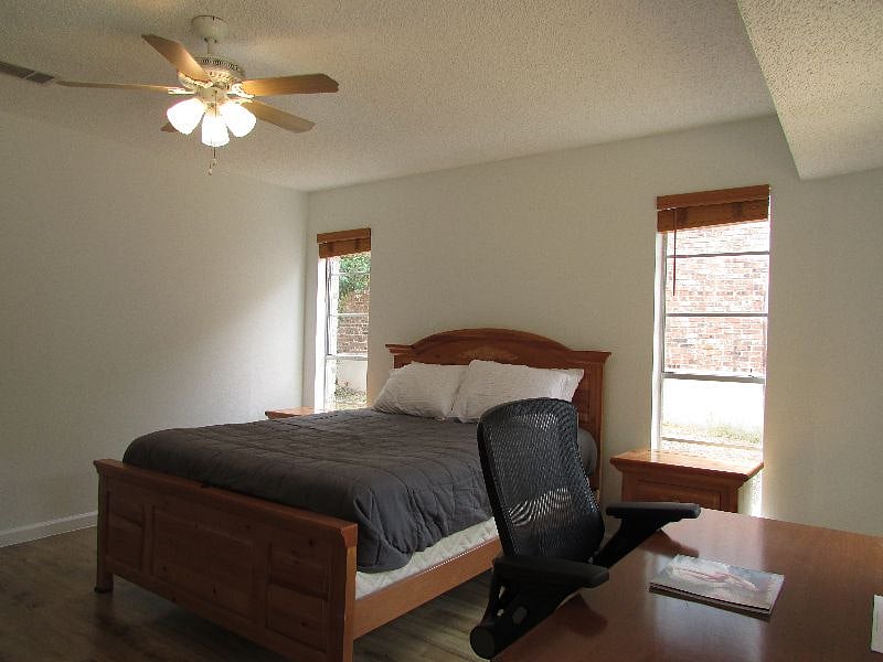 Furnished Finder property 401396_1 photo 3