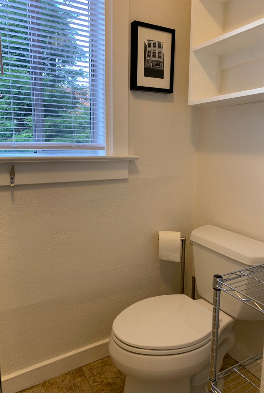 Guest House Bathroom