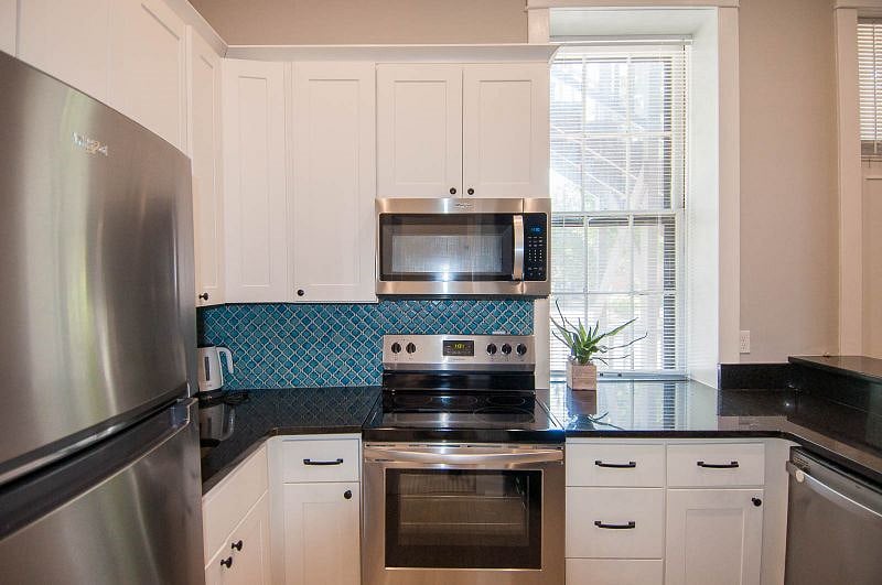 Furnished Finder property 401411_1 photo 8