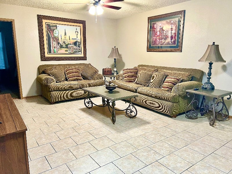 Furnished Finder property 401417_1 photo 9