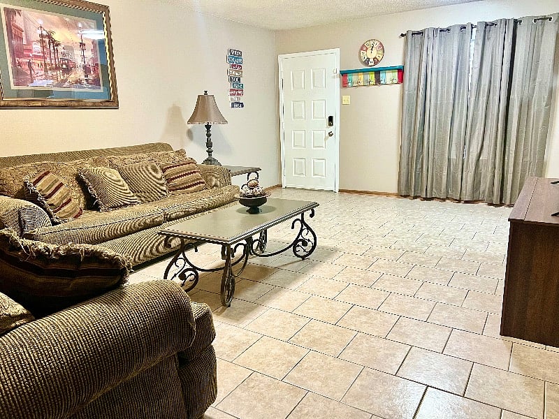 Furnished Finder property 401417_1 photo 10