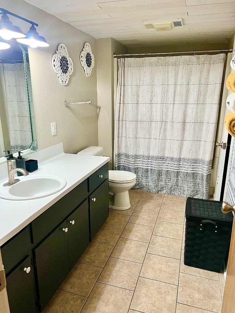Furnished Finder property 401417_1 photo 17