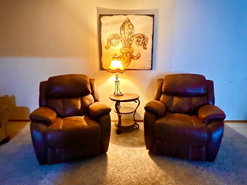 Furnished Finder property 401417_4 photo 5