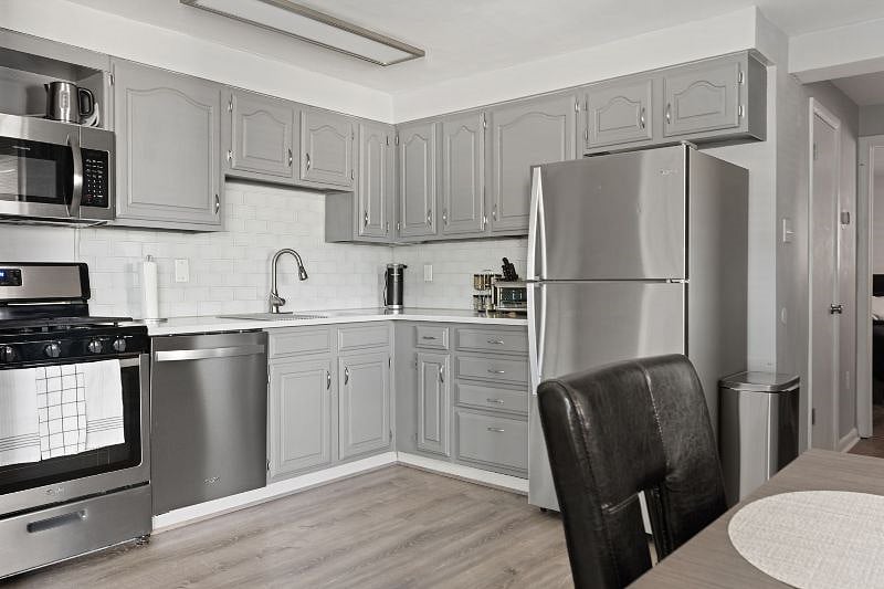 Furnished Finder property 401433_1 photo 13