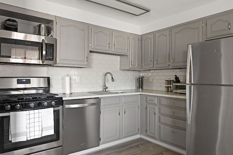 Furnished Finder property 401433_1 photo 14