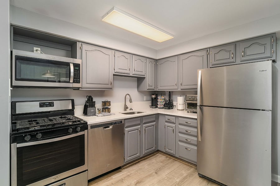 Furnished Finder property 401433_5 photo 7